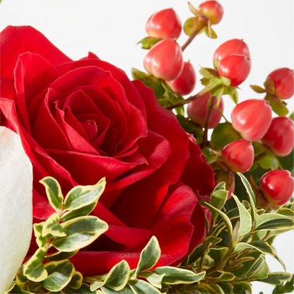 Snowy Wonderland Bouquet –  Foryouflower.com, Tontitown AR