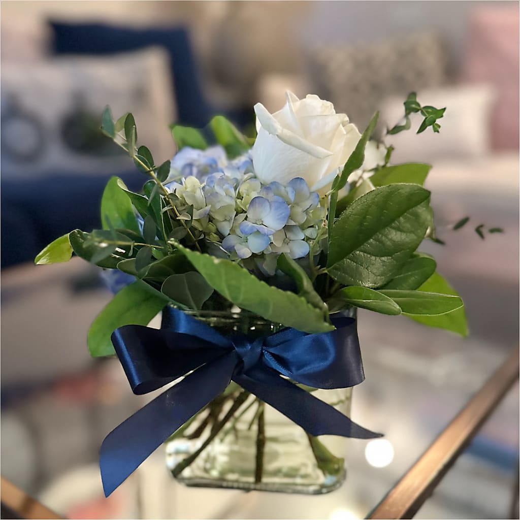 Sky Blue Delight Bouquet –  Foryouflower.com, Tontitown AR