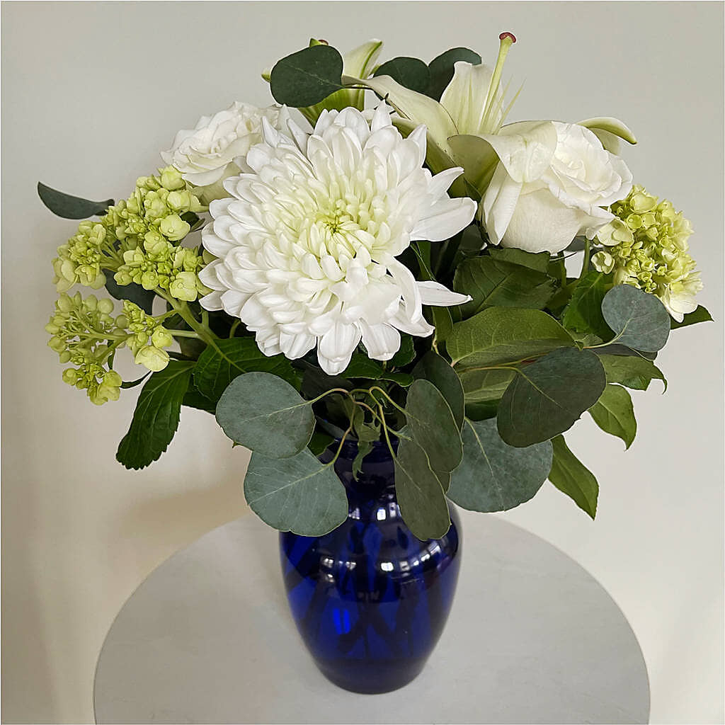 Snowy Dreams Bouquet –  Foryouflower.com, Tontitown AR