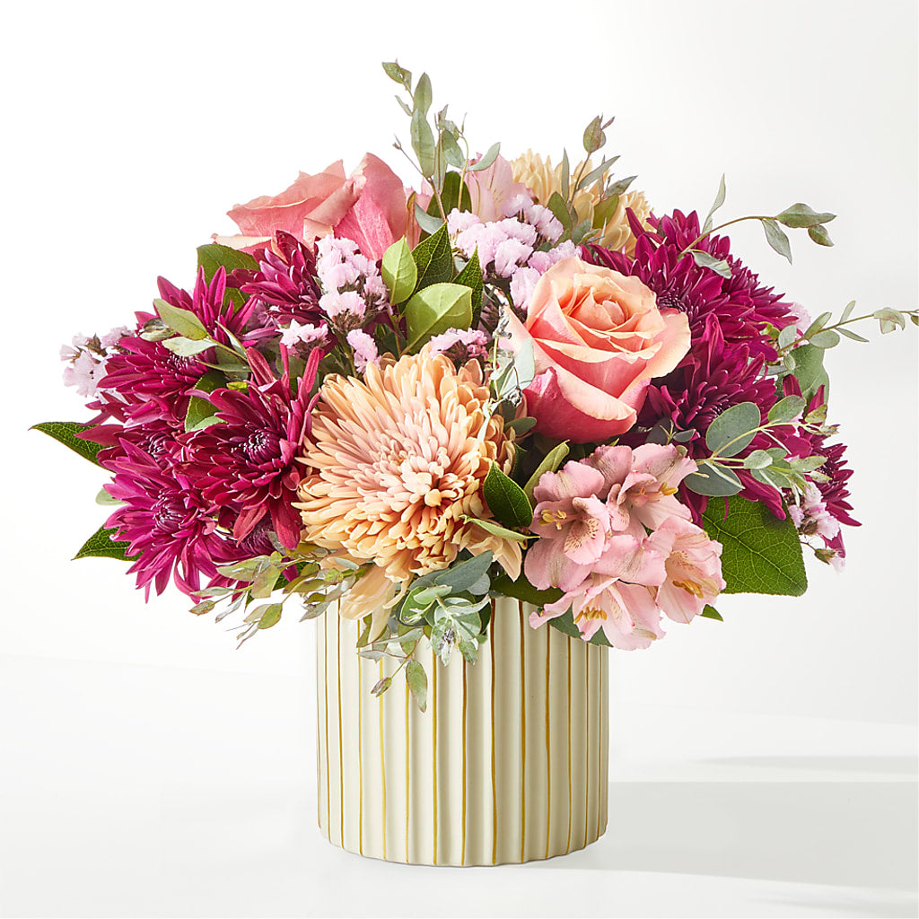 Berry Cobbler Bouquet with Ivory Vase –  Foryouflower.com, Tontitown AR